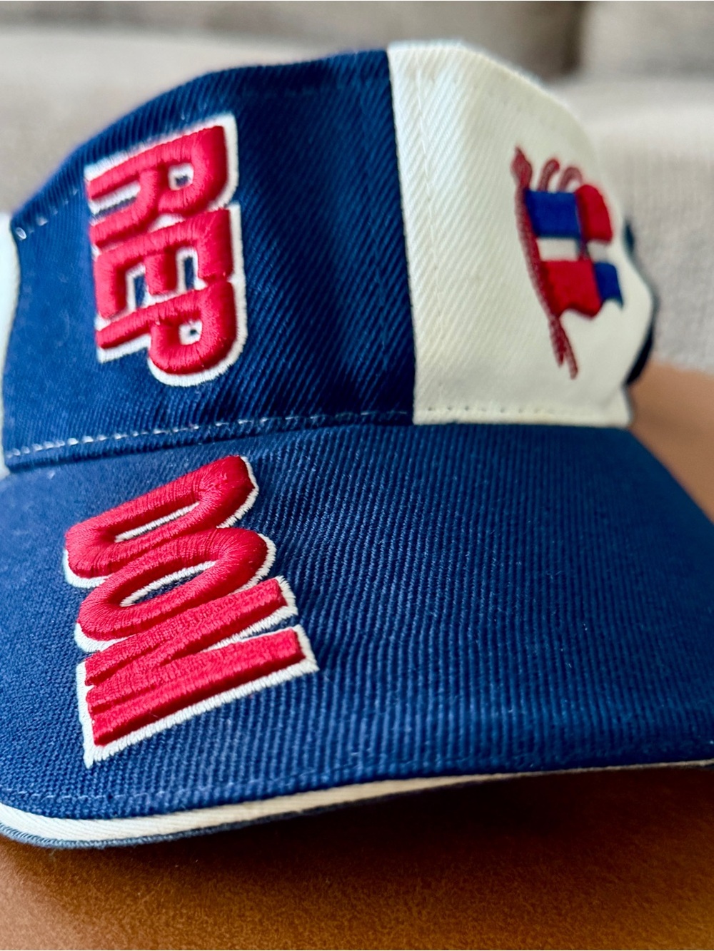 Dominican Republic Visor Hat. #unisex